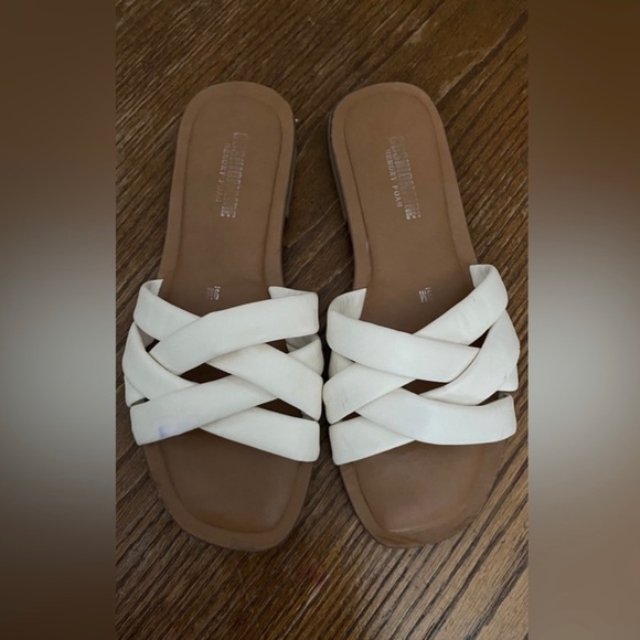 Cushionaire Pre-Owned Farah Slide Sandal White Size 9 - Picture 6 of 8